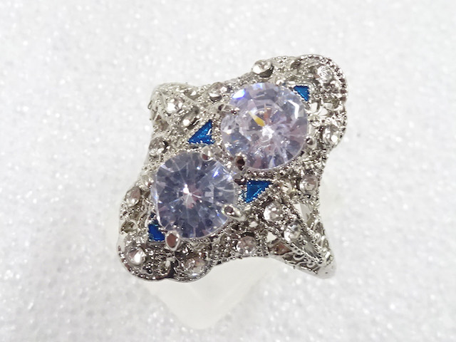 JAPANESE KIMONO / ANTIQUE CRYSTAL RING (SIZE 21)